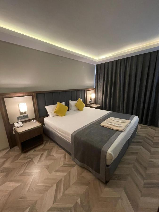 Uk Ankara Hotel Exterior photo