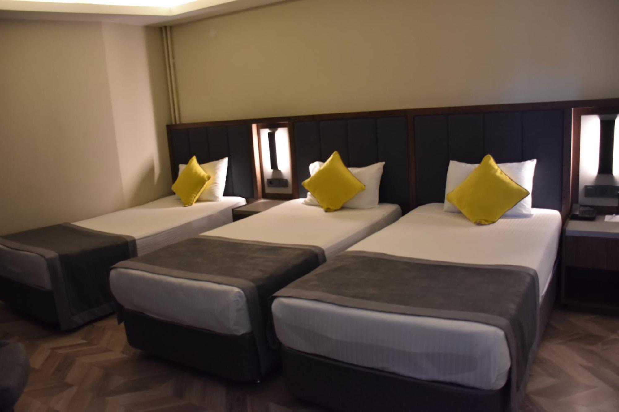 Uk Ankara Hotel Exterior photo